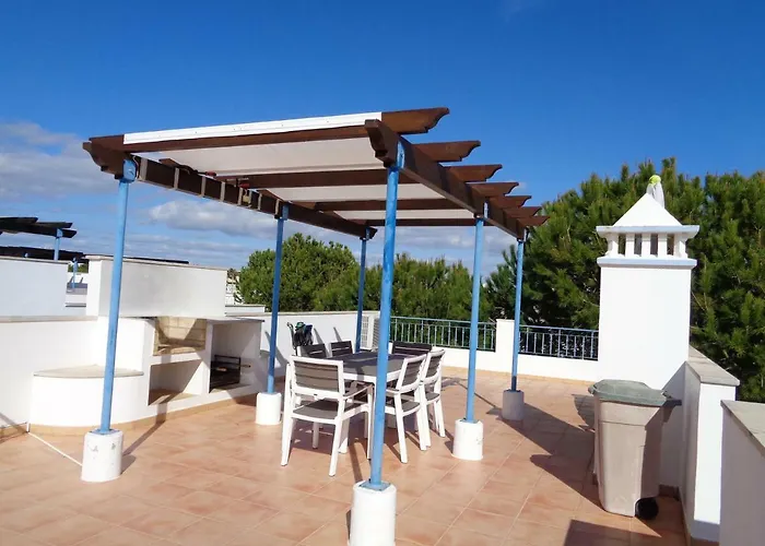 Farol Da Cortesia - *